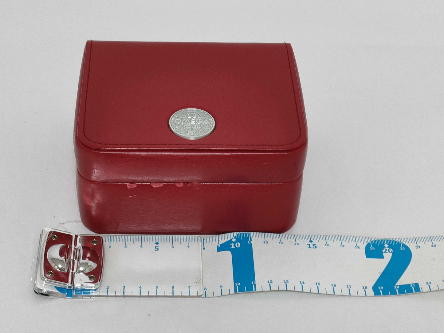 OMEGA Omega watch box with warranty Other accessories