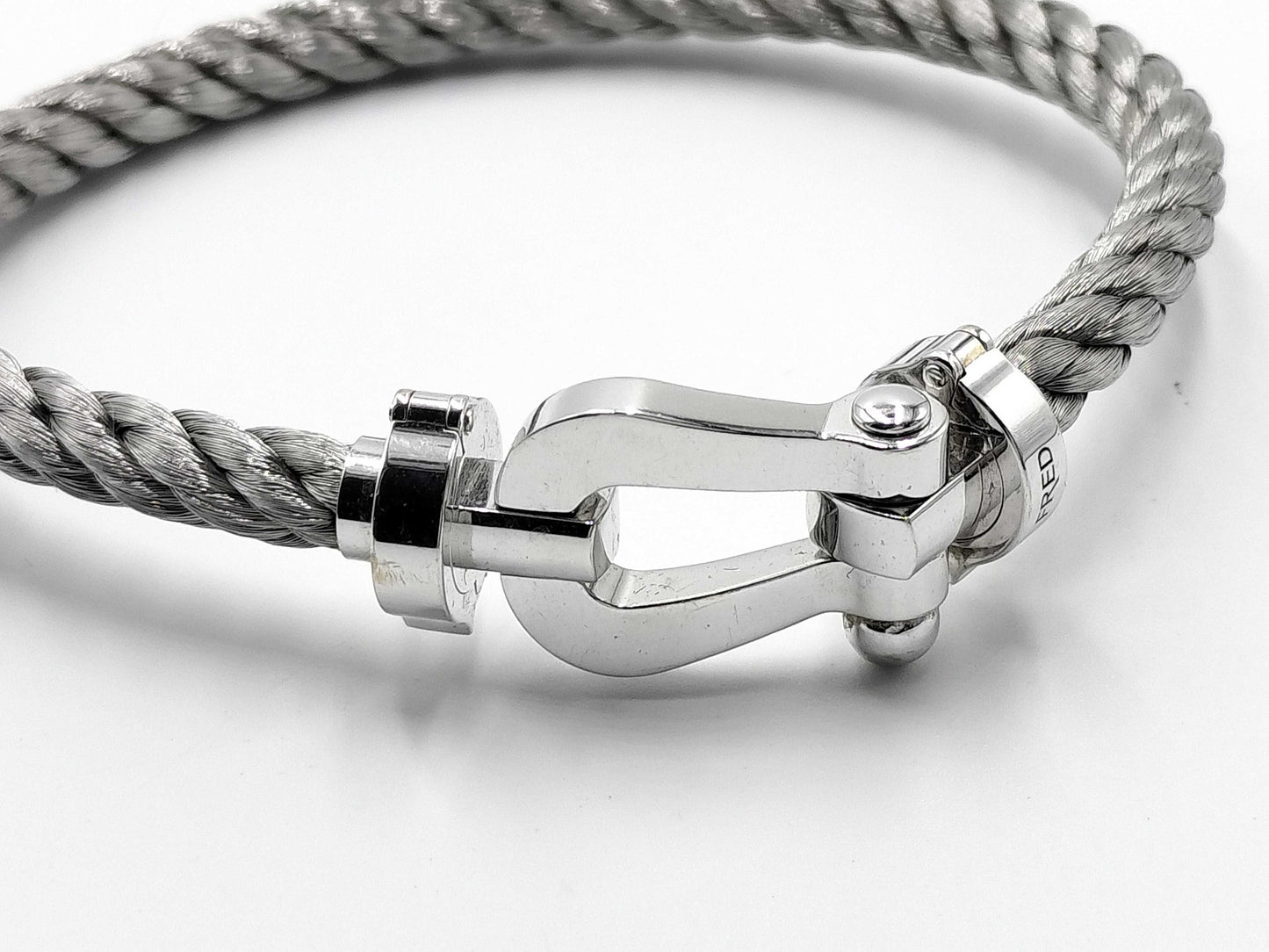 FRED Force 10 Large WG AU750/SS 20.3g Bracelet/Bangle 