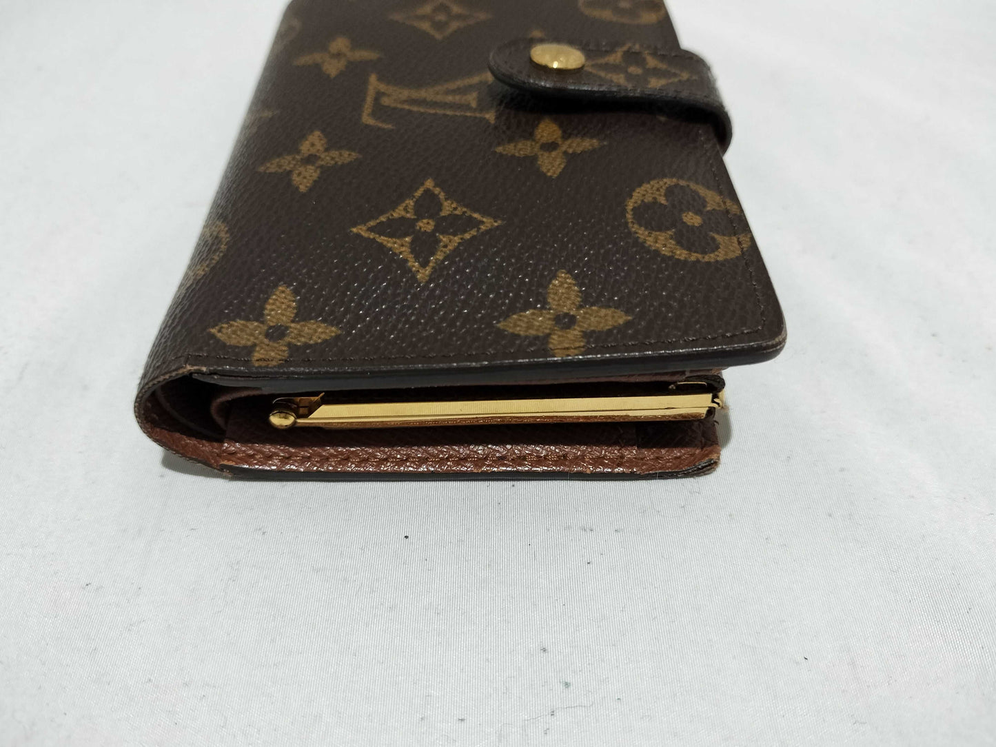 GUCCI Vuitton Monogram Portefeuille Viennois M61663 Shoulder Bag