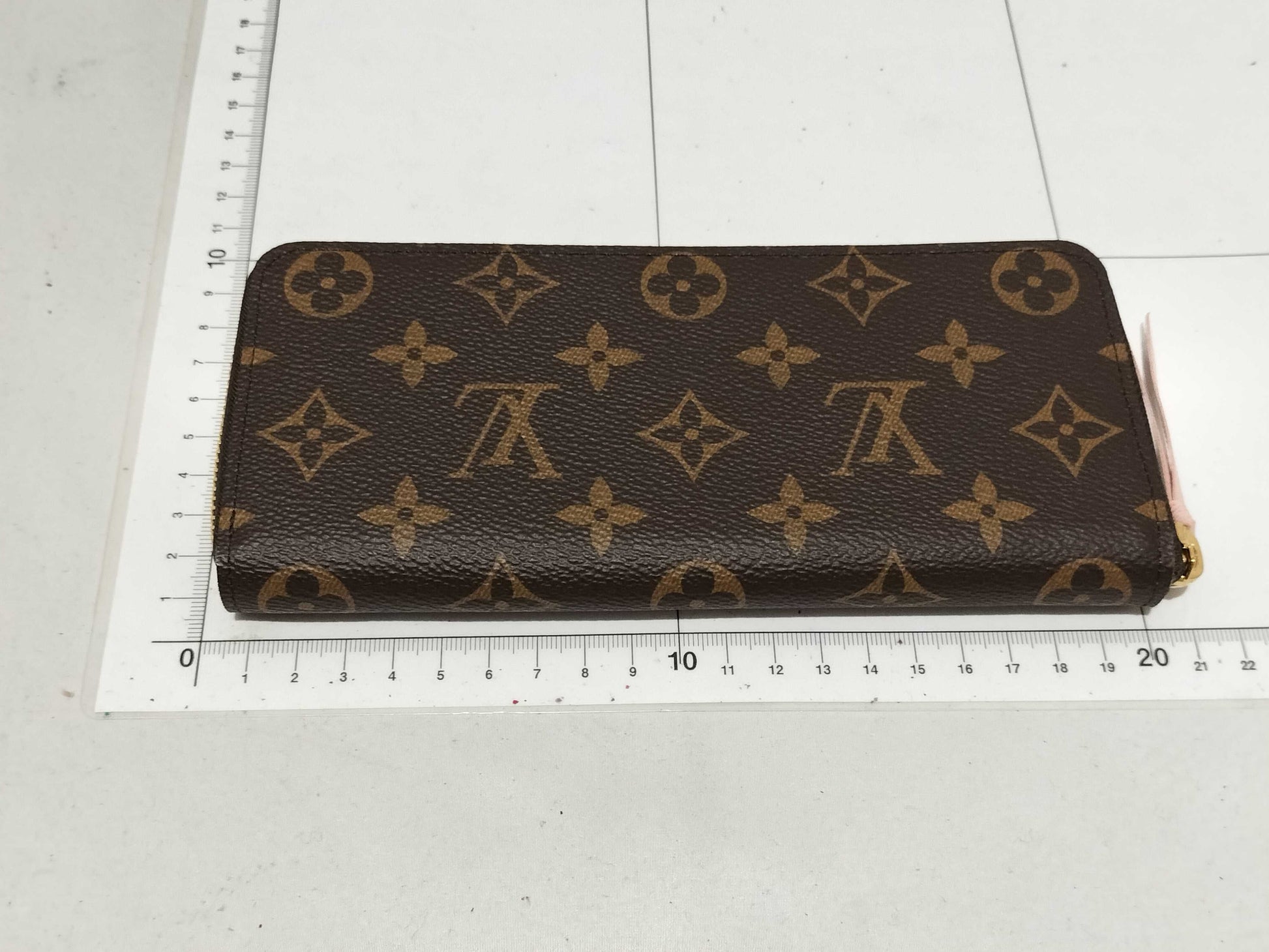 LOUIS VUITTON Monogram M61298 Portefeuille Clemence Wallet in Fuchsia Pink