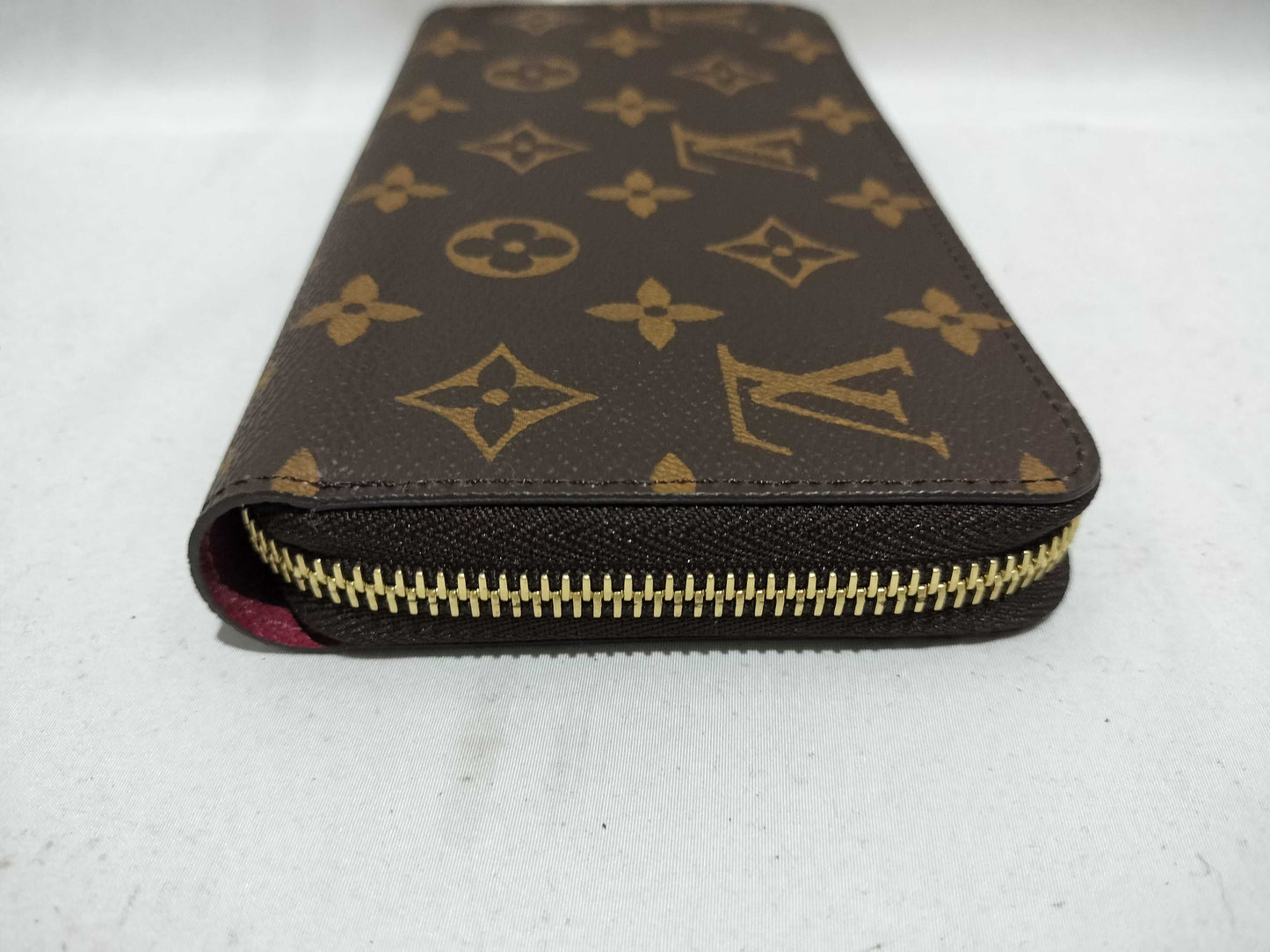 LOUIS VUITTON Monogram Zippy Wallet RFID Wallet