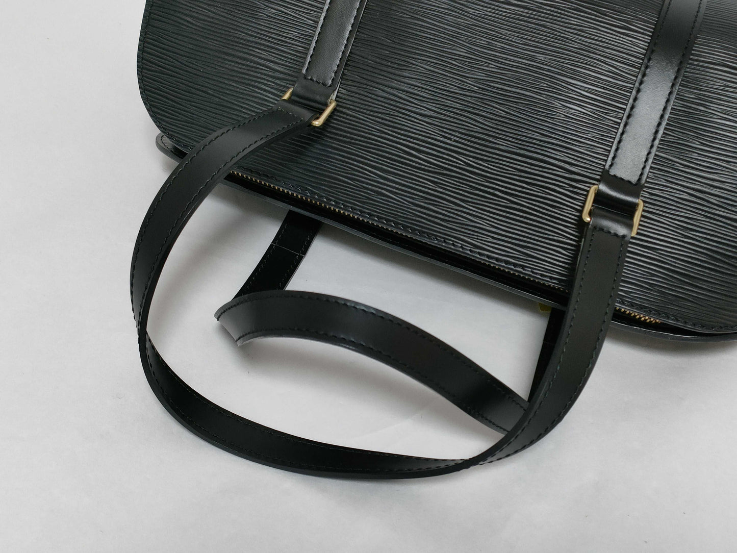 LOUIS VUITTON Epi Soufflot Handbag with Pouch, Boston Bag