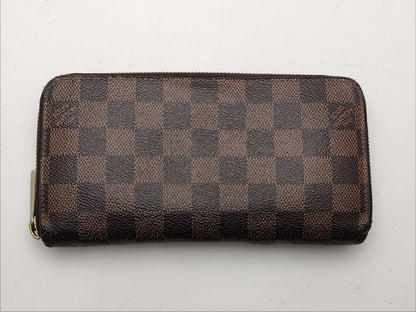 LOUIS VUITTON Damier Zippy Wallet Wallet