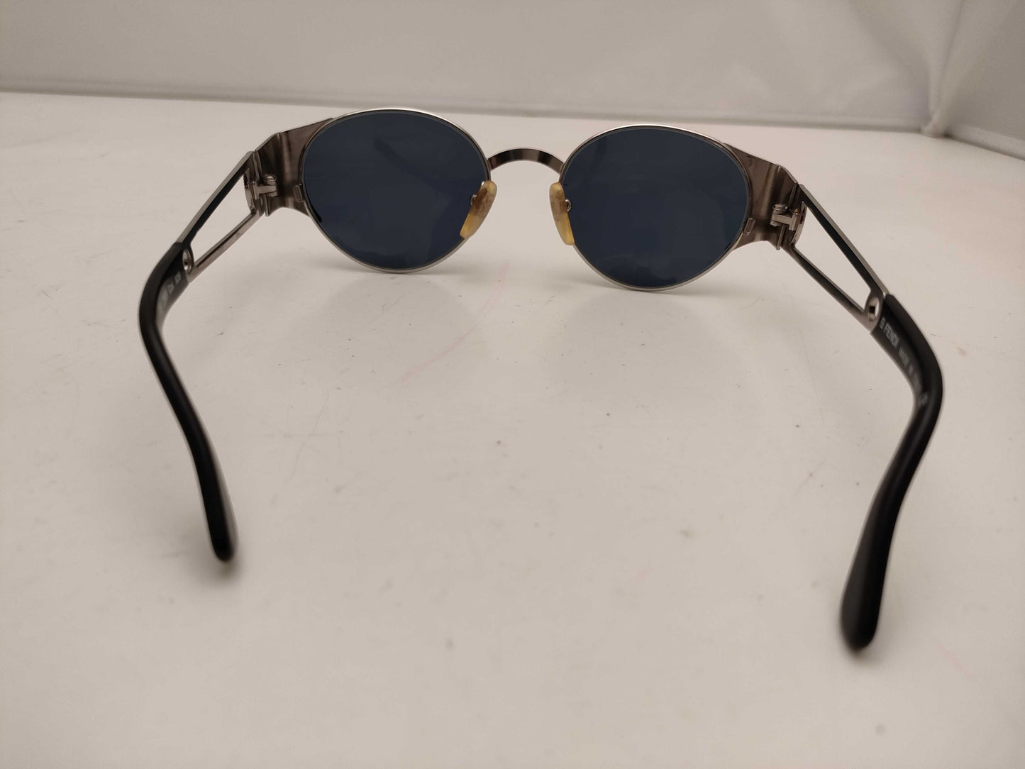 FENDI FS299 Sunglasses/Glasses