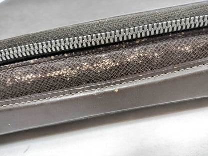 LOUIS VUITTON Taiga Porto Ordinatur Odessa Business Bag