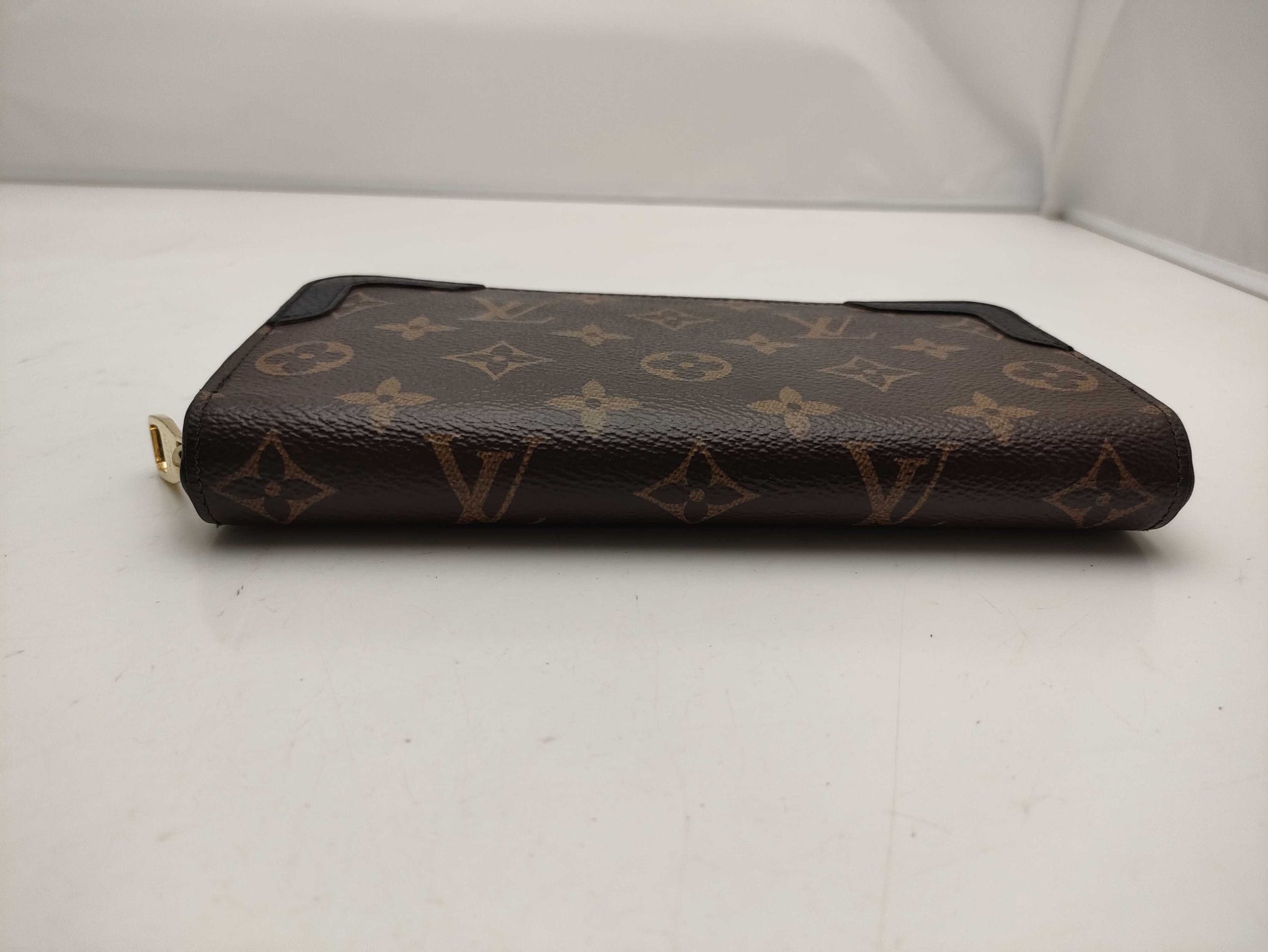 LOUIS VUITTON Monogram M61188 Zippy Wallet Retiro Wallet