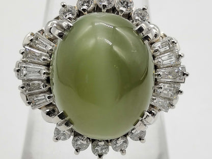 Nephrite Cat's Eye 9.60ct D0.80ct PT900 12.3g Ring 