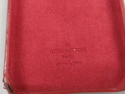 LOUIS VUITTON 4. 4 Louis Vuitton smartphone cases and other accessories
