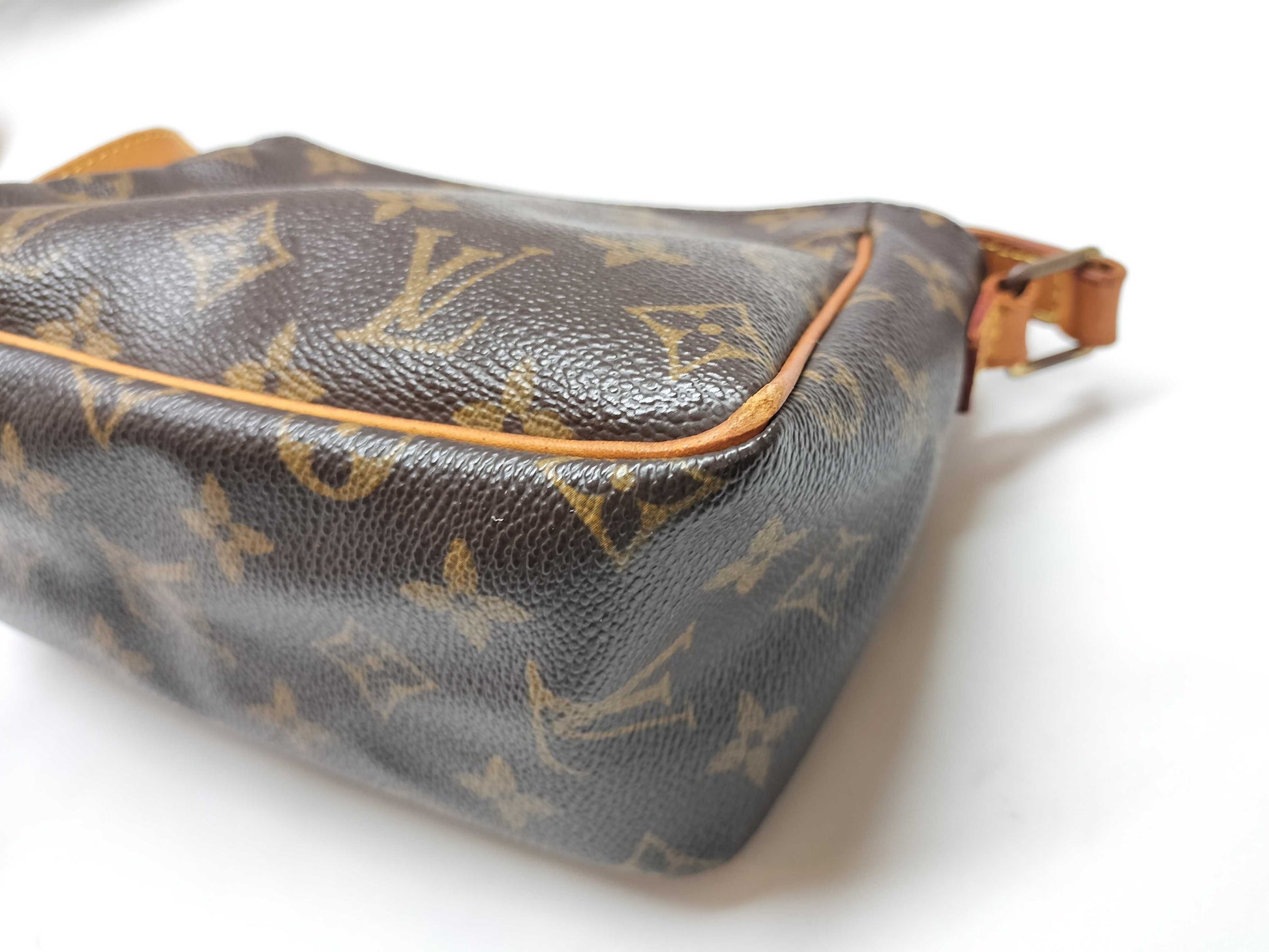 LOUIS VUITTON Monogram M51165 Monogram Viva Cite PM Shoulder Bag