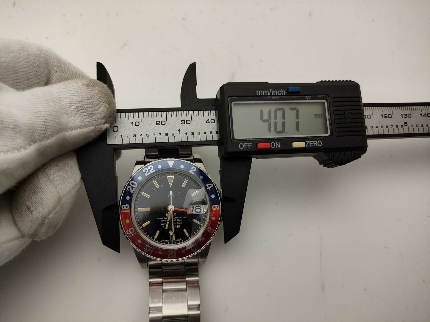 N.W.C.NH34-GMT Men's Watch