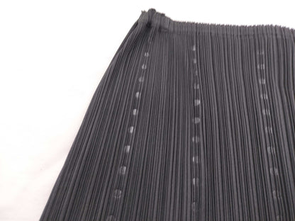 ISSEY MIYAKE Pleats Please patterned skirt