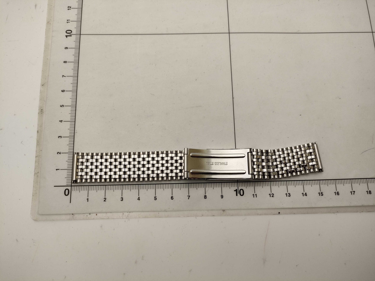 Mr. Beads 20mm 9-Rice Bracelet Stainless Steel Band Men's Watch