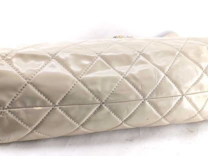 CHANEL Patent/Chain Tote Bag