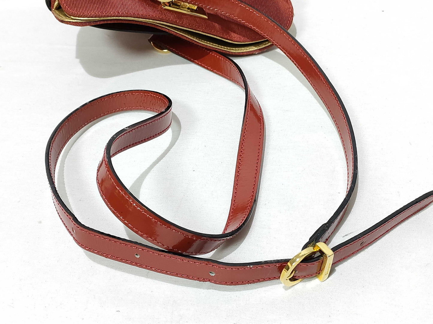 Salvatore Ferragamo enamel shoulder bag, red