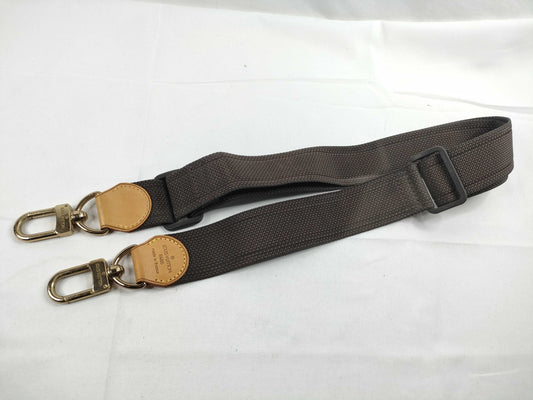 LOUIS VUITTON Nylon/Nubuck Leather/Gold Strap