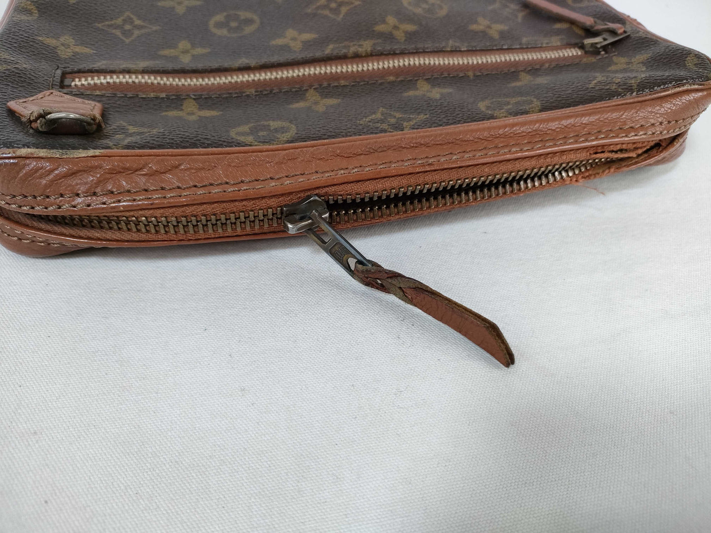 LOUIS VUITTON Monogram Saxpo Second Bag