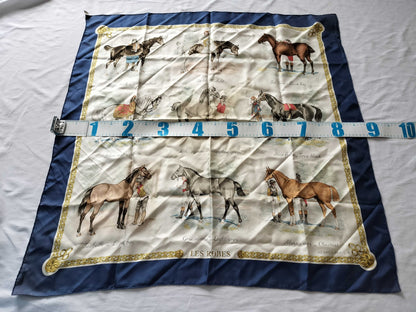 HERMES Carre 90 Scarf