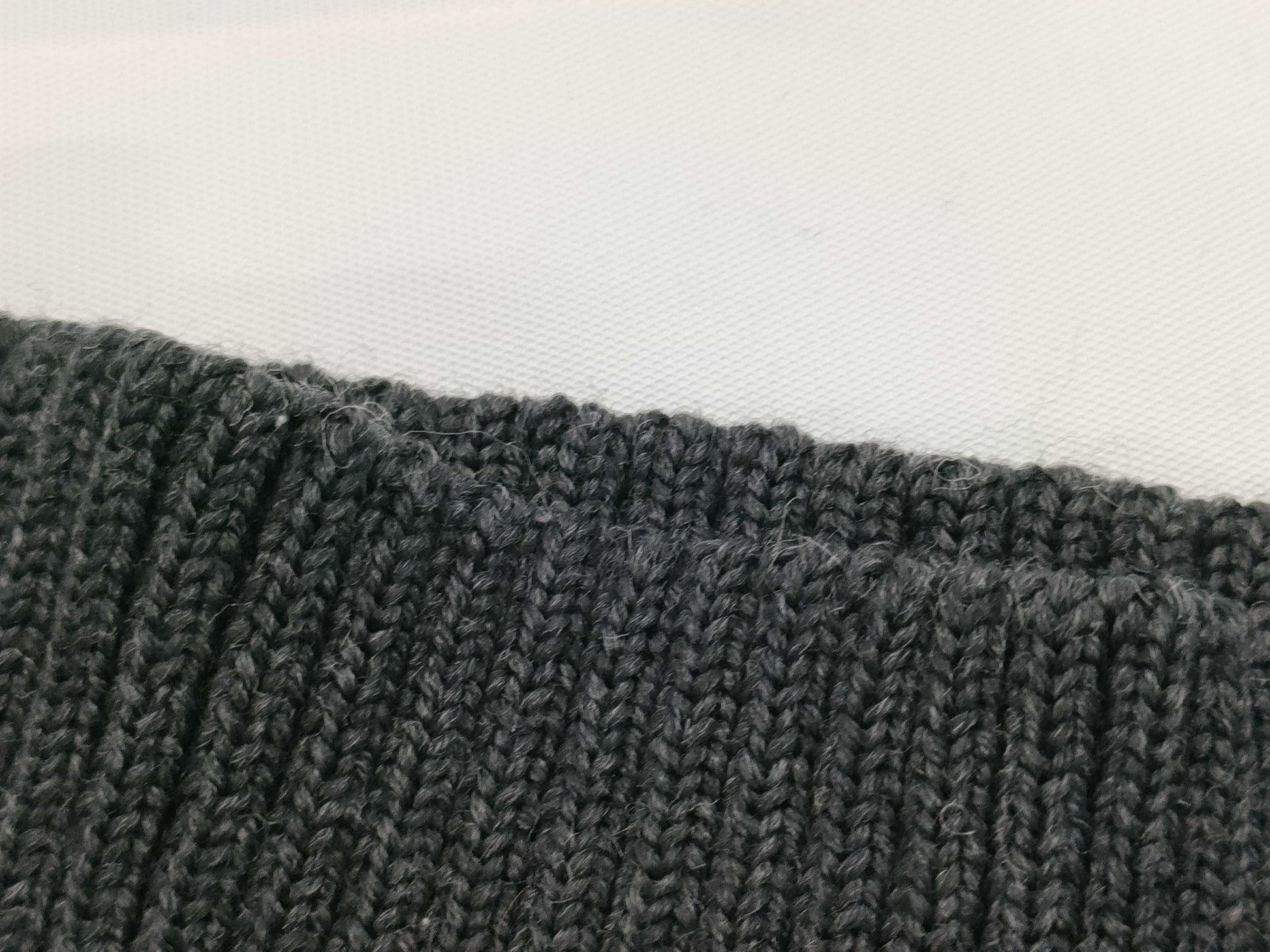 High-neck knit Other apparel