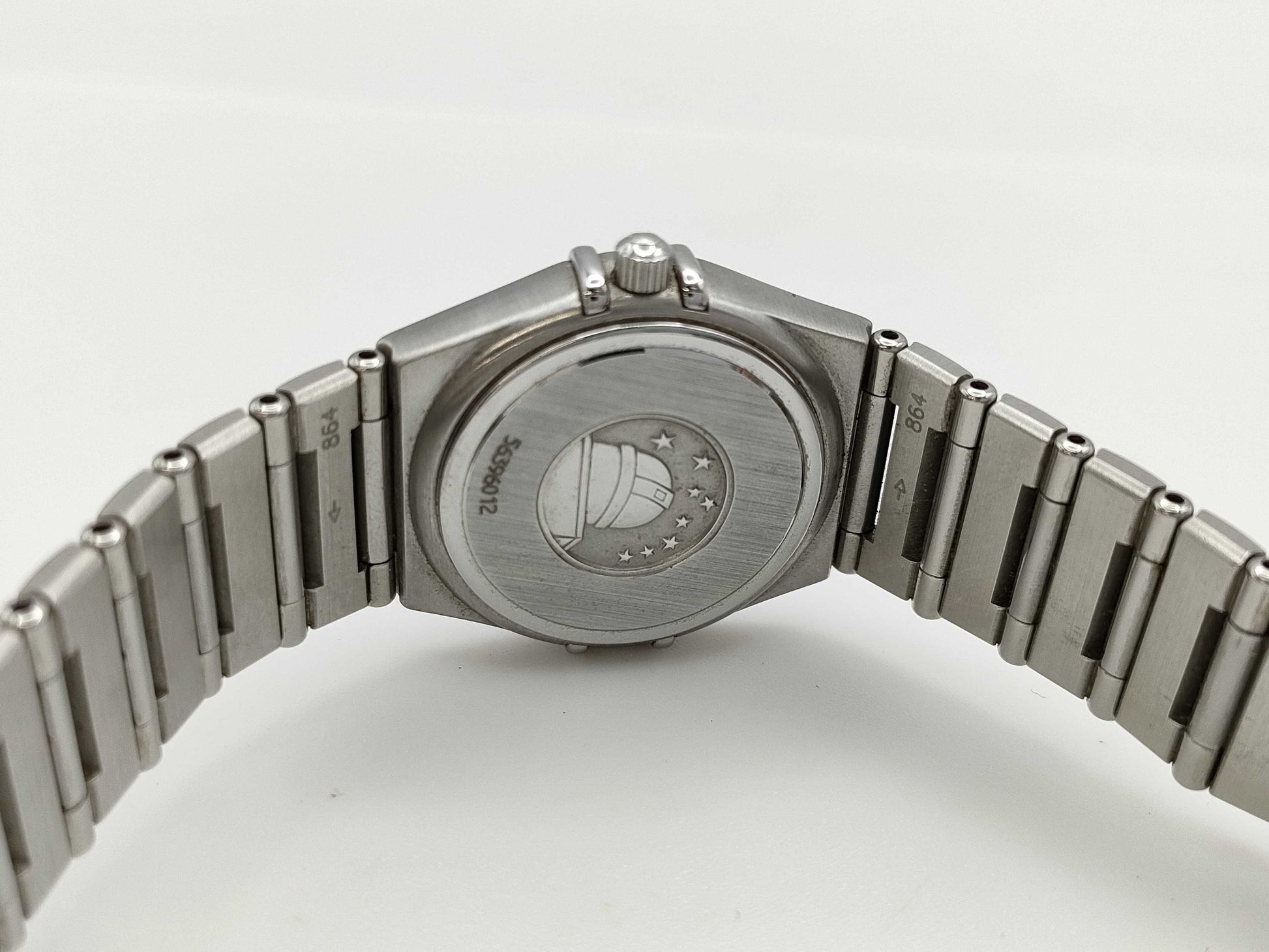 OMEGA 1572.30 56396012 Quartz Women's Watch