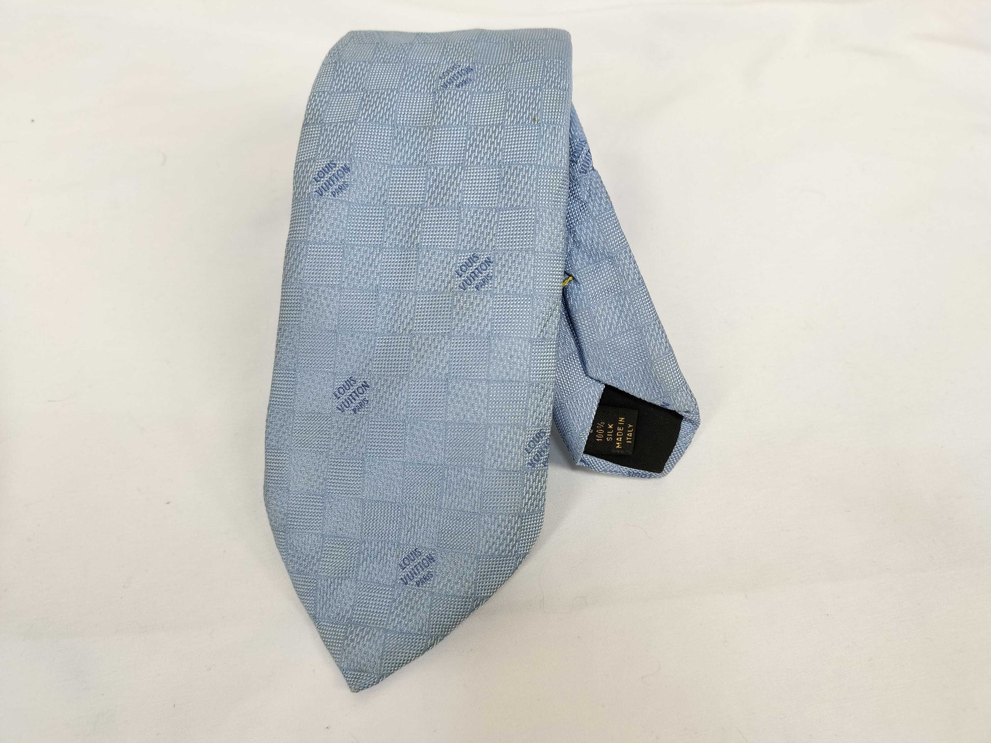 LOUIS VUITTON light blue tie