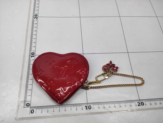 LOUIS VUITTON Vernis Porte Monnaie Coin Case