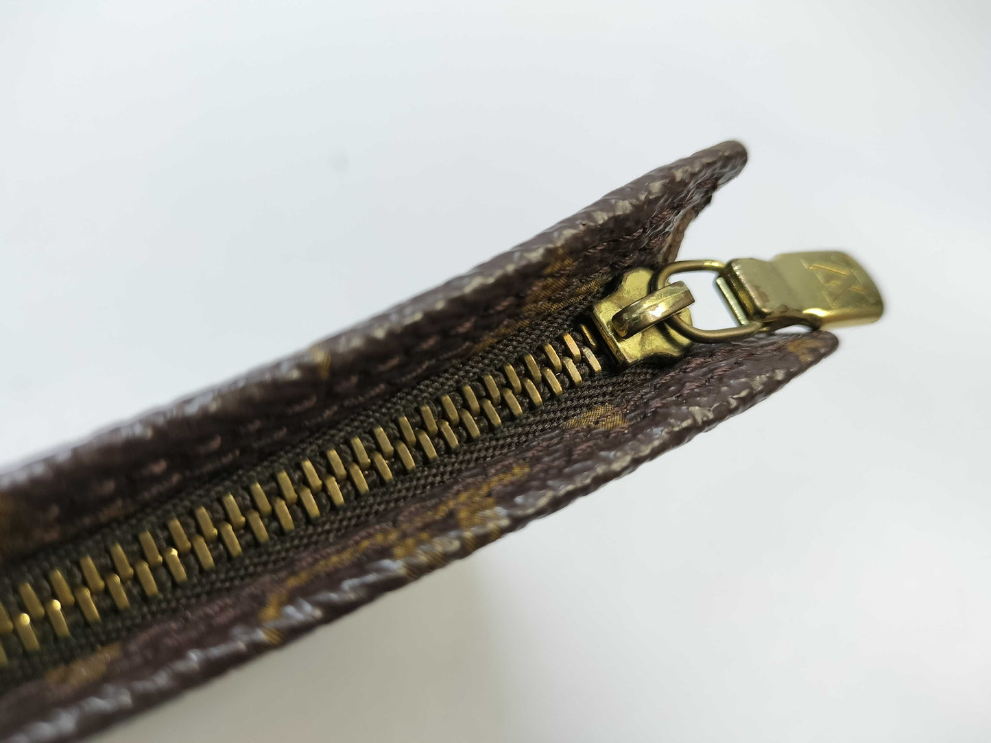 LOUIS VUITTON Monogram Attached Pouch