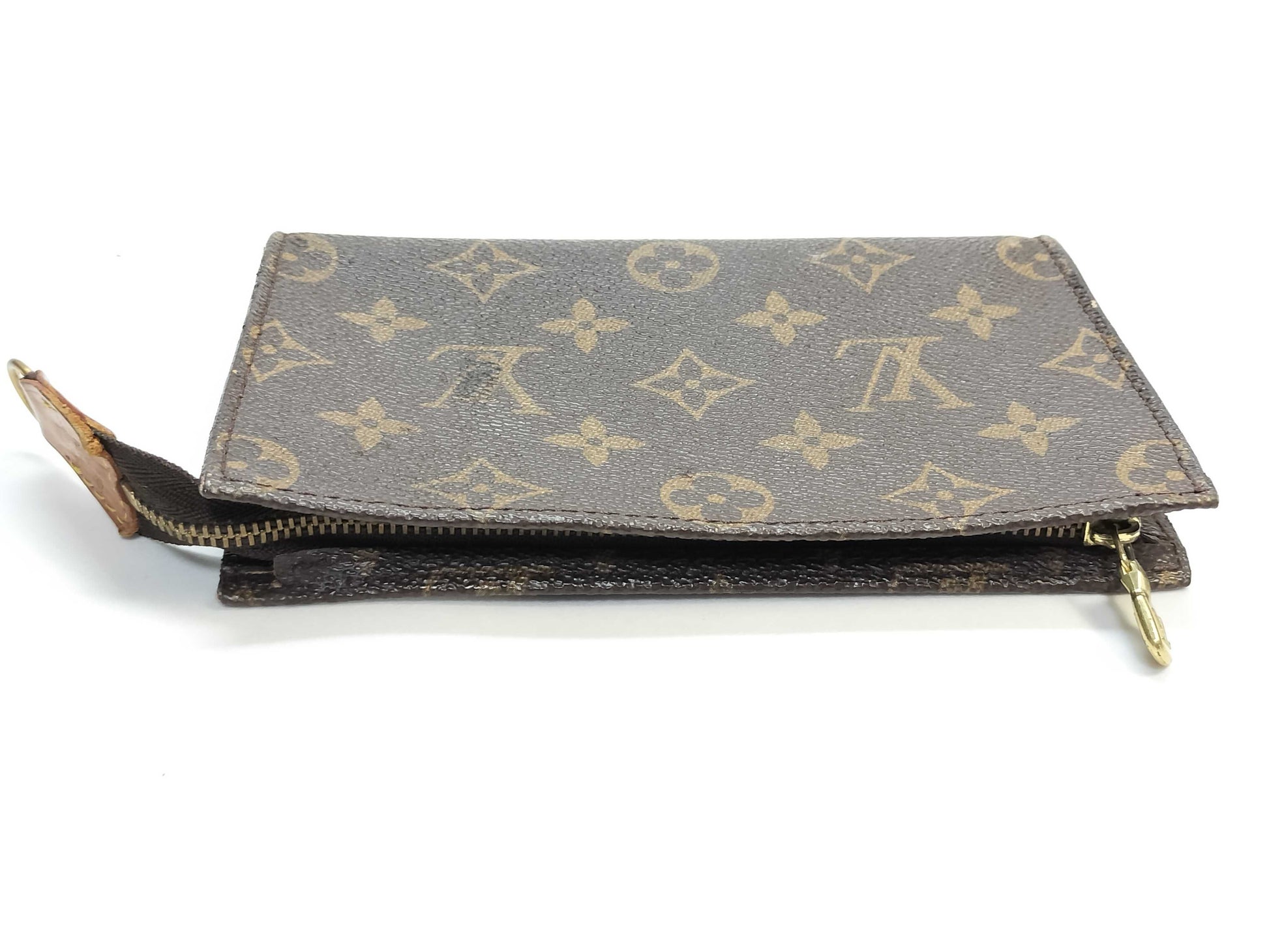 LOUIS VUITTON Monogram Attached Pouch