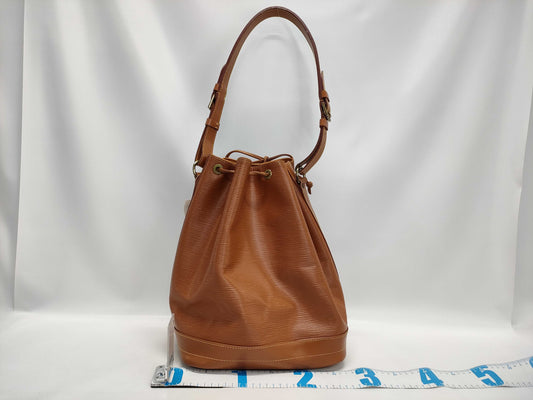 LOUIS VUITTON Epi Noe Shoulder Bag