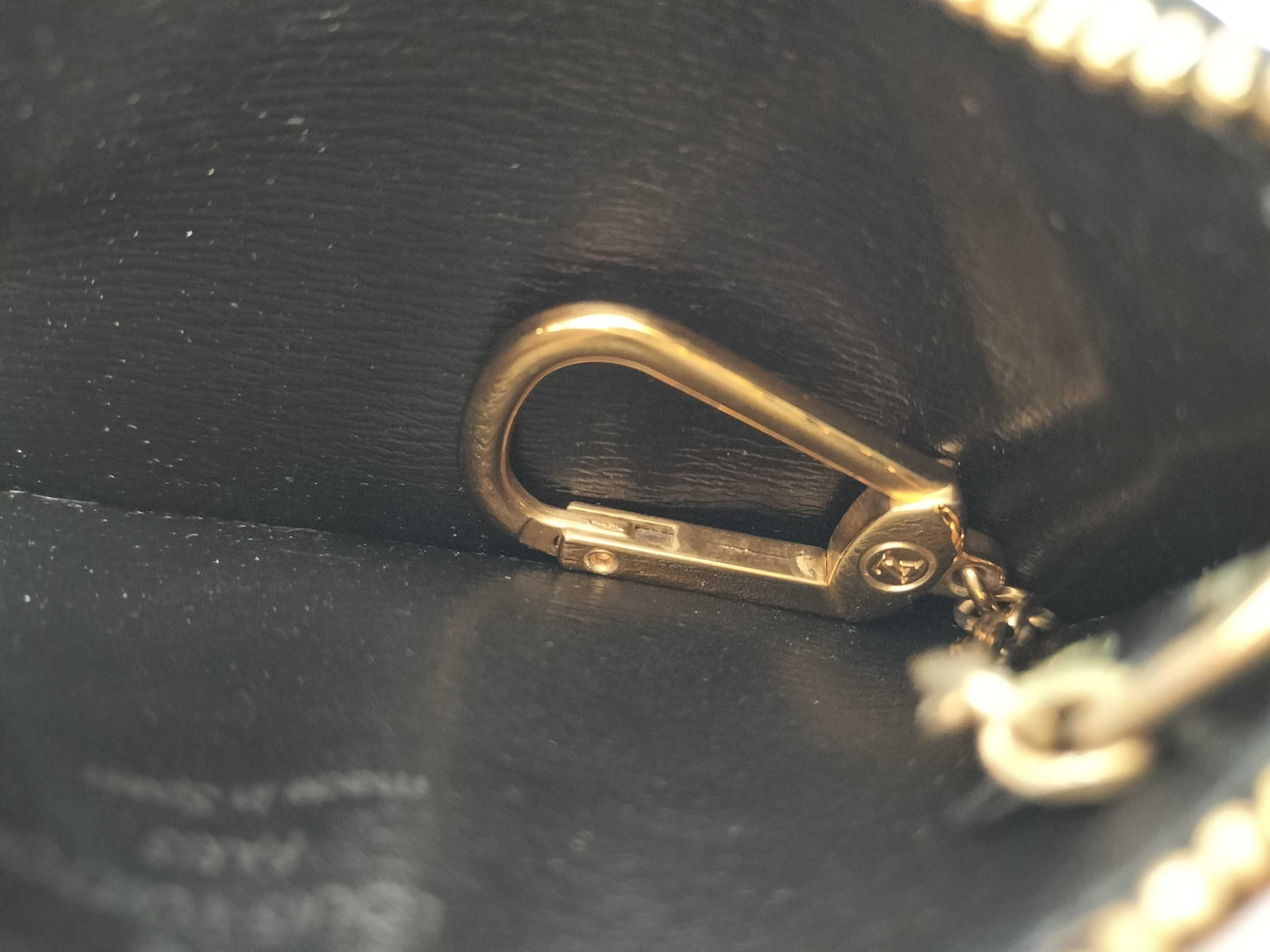 LOUIS VUITTON Epi Pochette Cle Noir Wallet