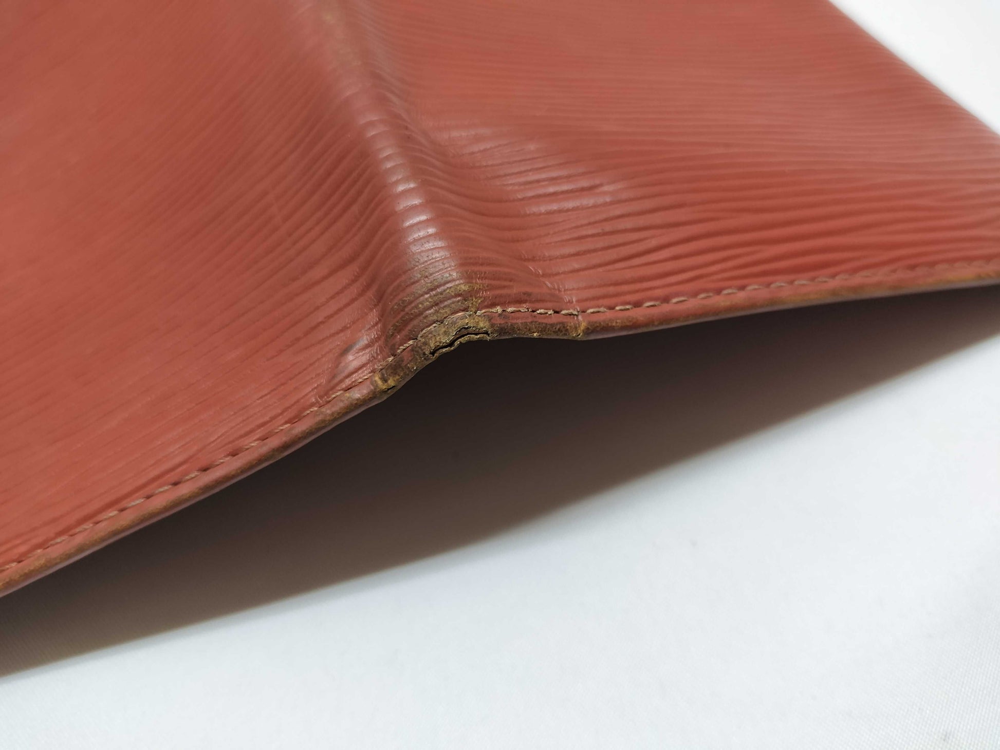 LOUIS VUITTON Epi Porte Monnaie Credit and other long wallets 