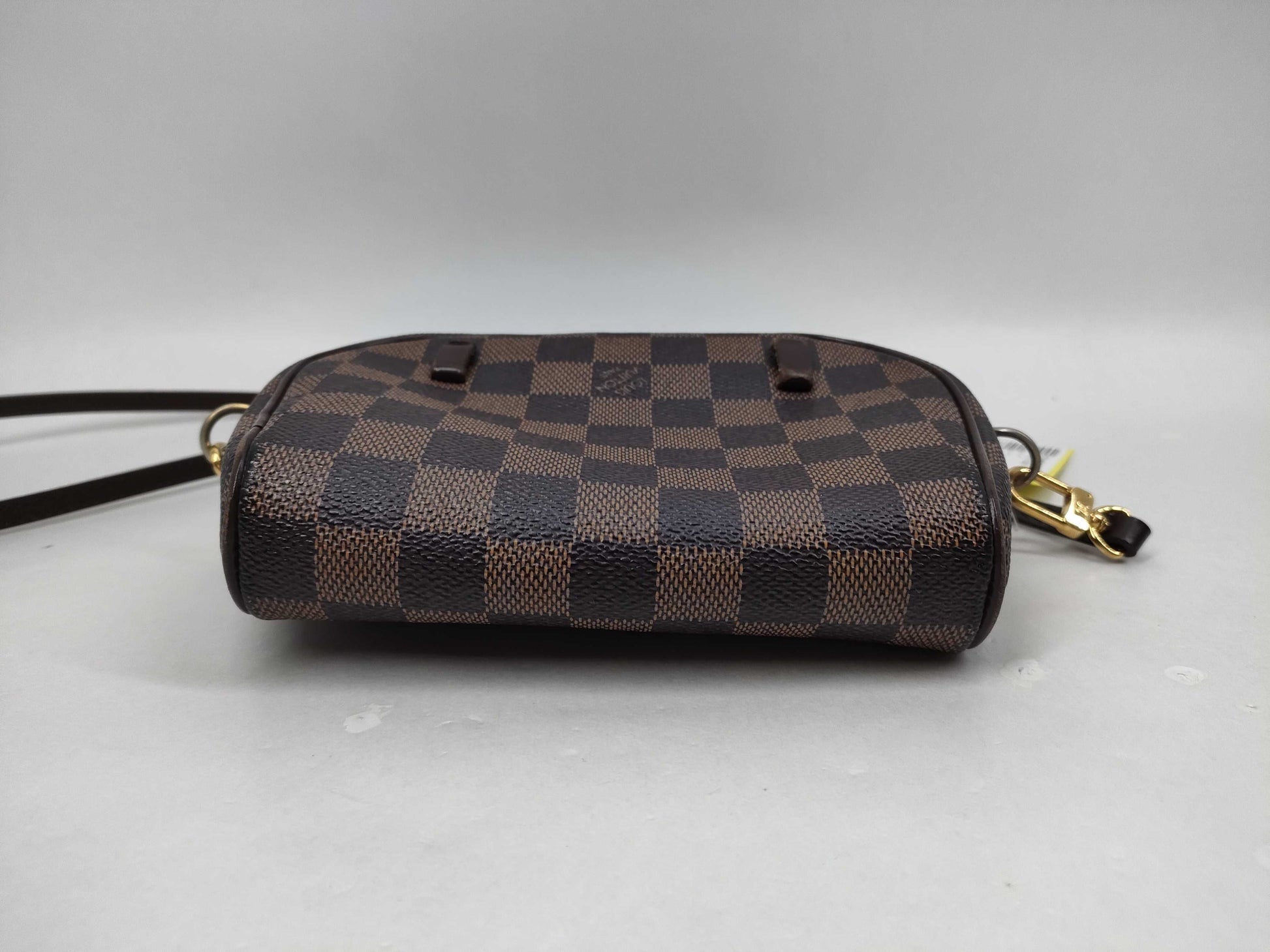 LOUIS VUITTON Damier N51296 Damier Pochette Ipanema Shoulder Bag