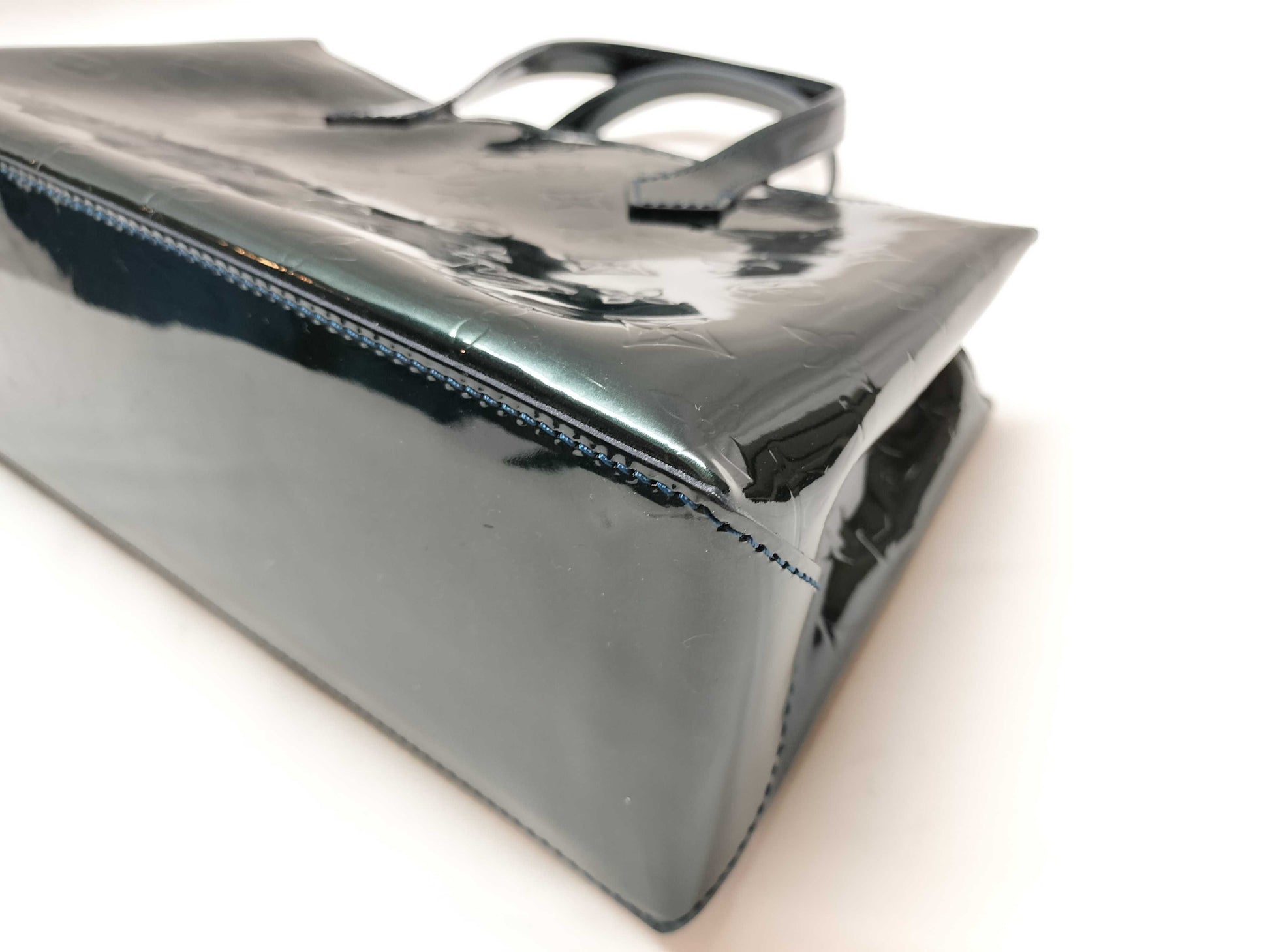 LOUIS VUITTON Vernis M93643 Wilshire Boulevard Handbag