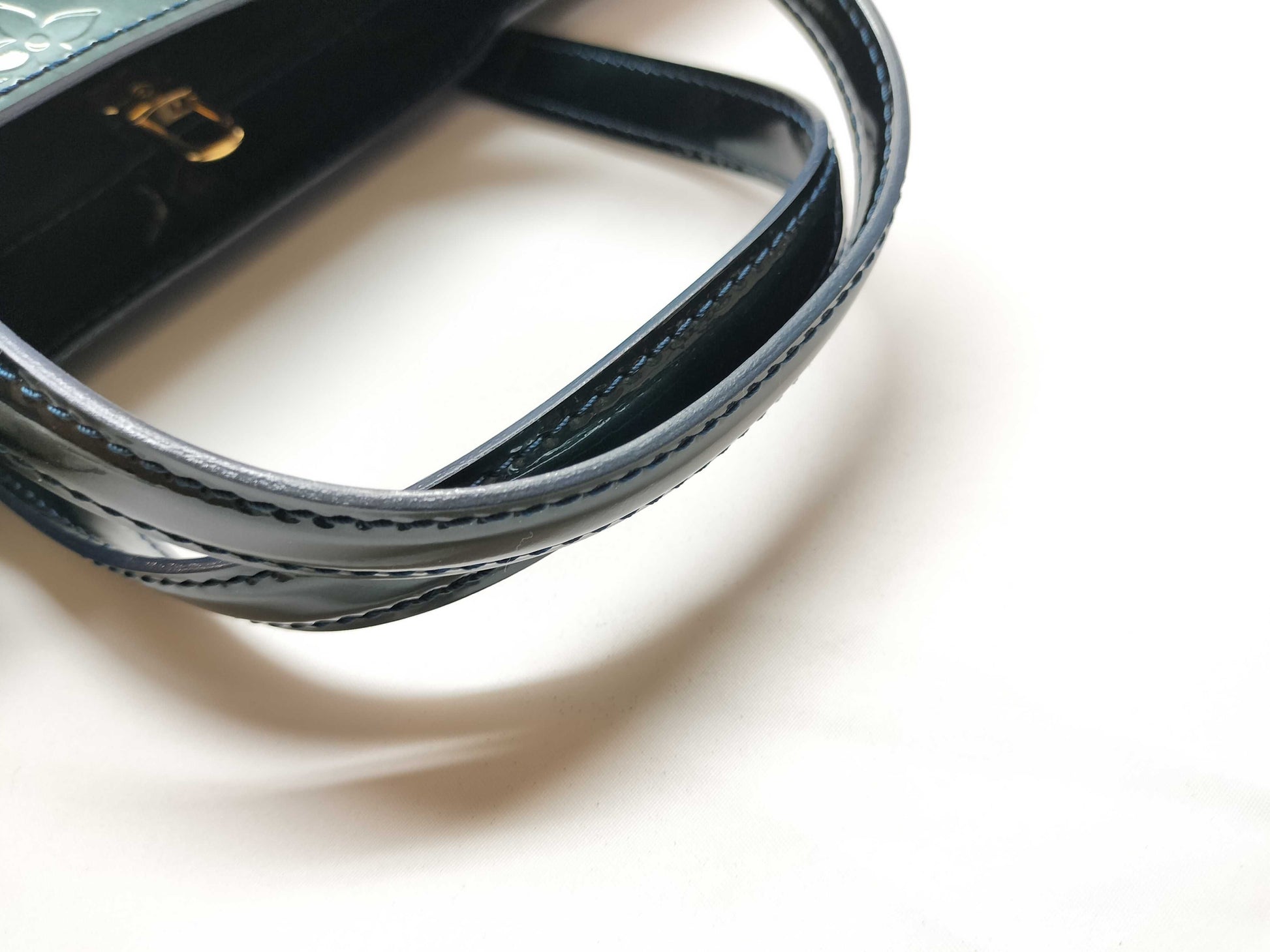 LOUIS VUITTON Vernis M93643 Wilshire Boulevard Handbag