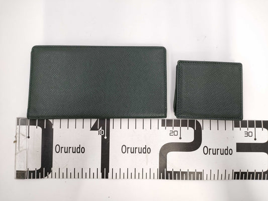 LOUIS VUITTON Taiga Wallet/Coin Case Set of 2 Other Accessories