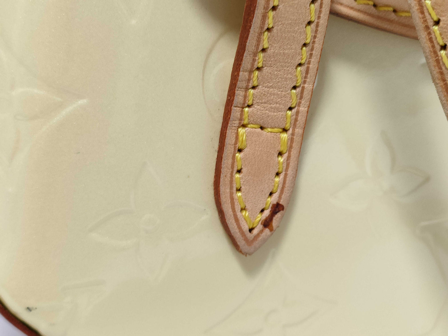 LOUIS VUITTON Vernis Biscayne Bay PM Handbag