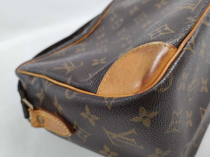 LOUIS VUITTON Monogram M45244 Nile Shoulder Bag