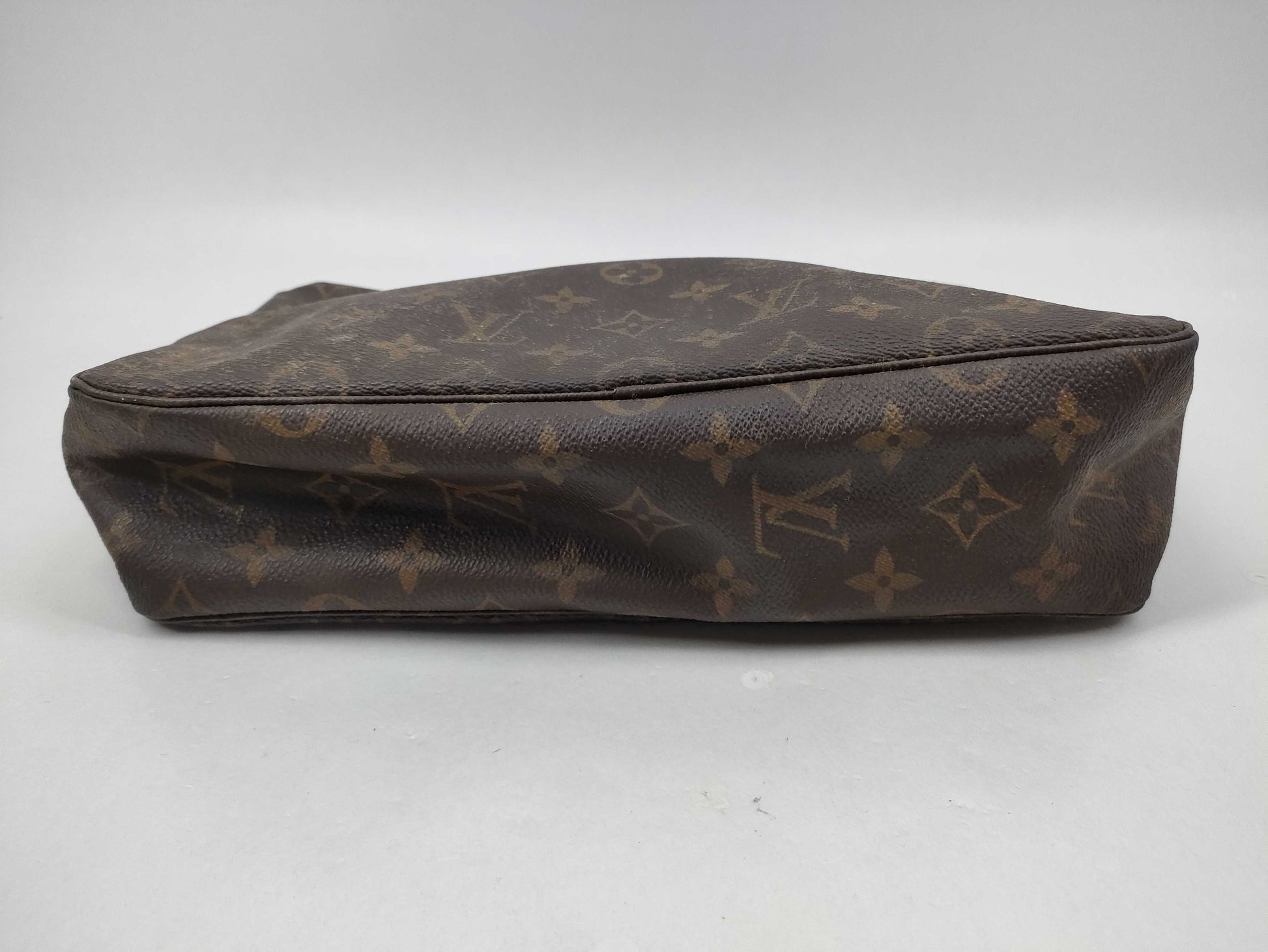 LOUIS VUITTON Monogram True Toilet Pouch Pouch