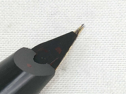 MONTBLANC Montblanc Fountain Pen, Nib 585