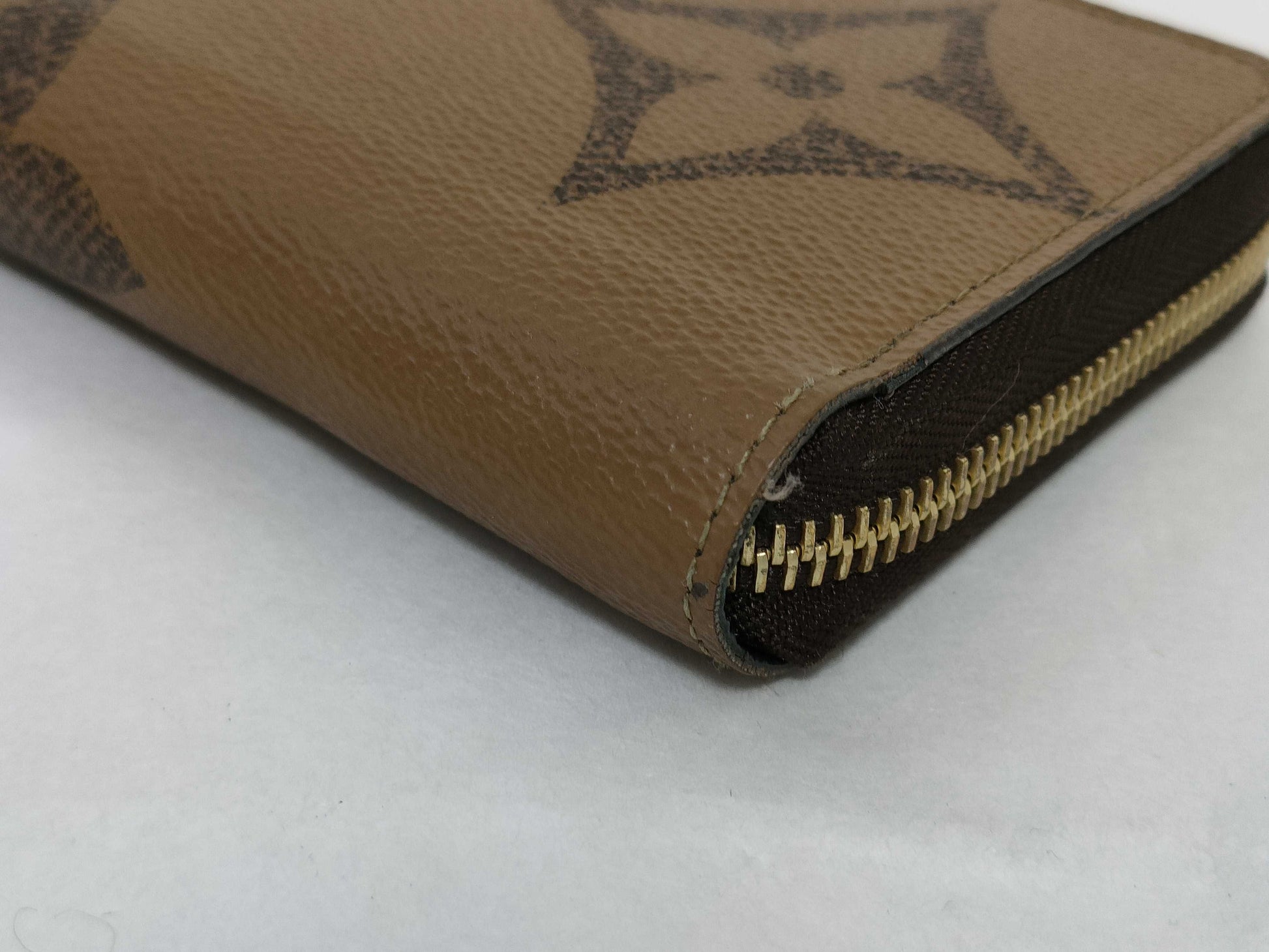 LOUIS VUITTON Monogram M6935 Giant Reverse Zippy Wallet*1 Wallet