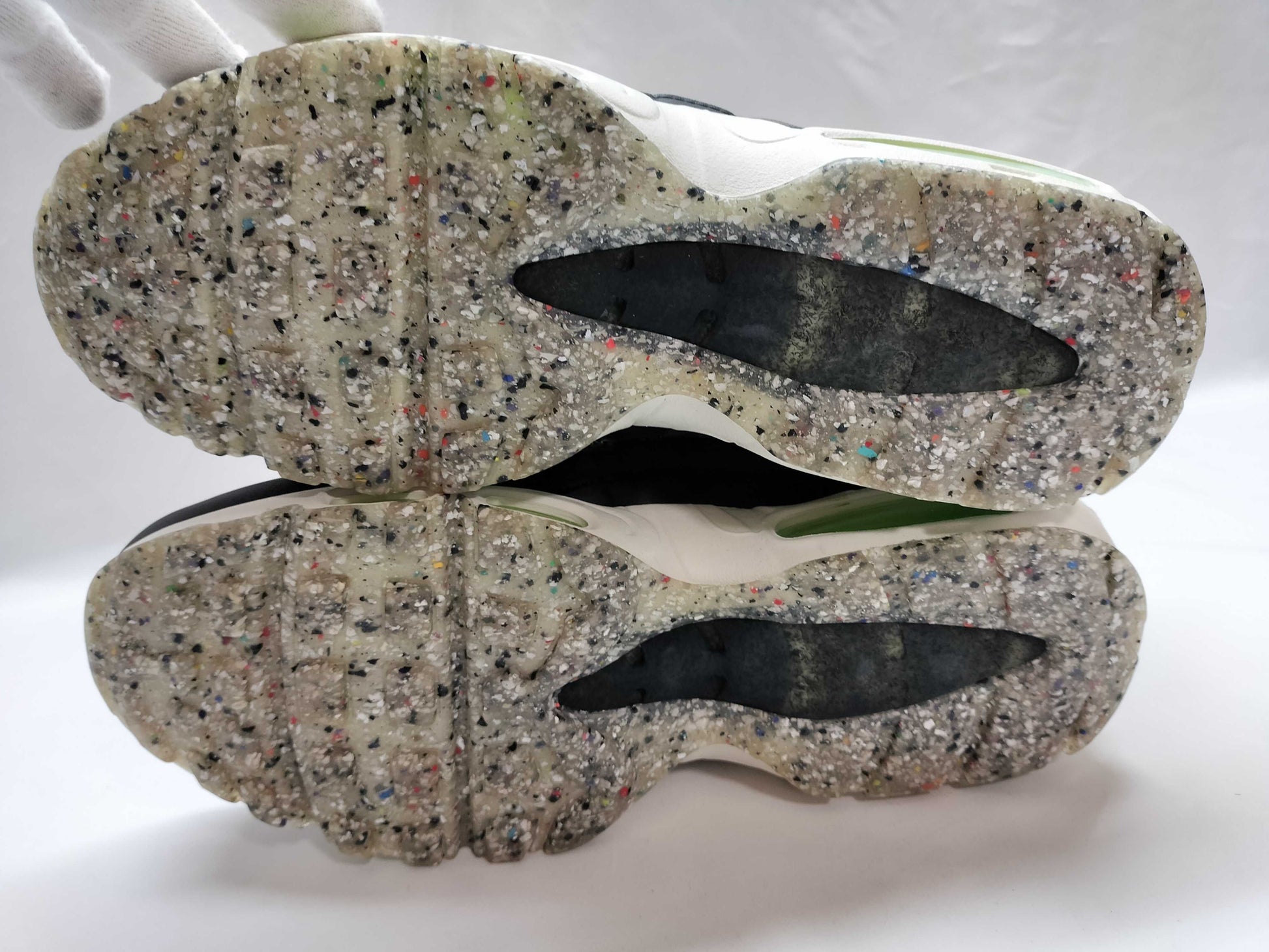 NIKE Air Max CV6899-001 Neon x Black Sneakers