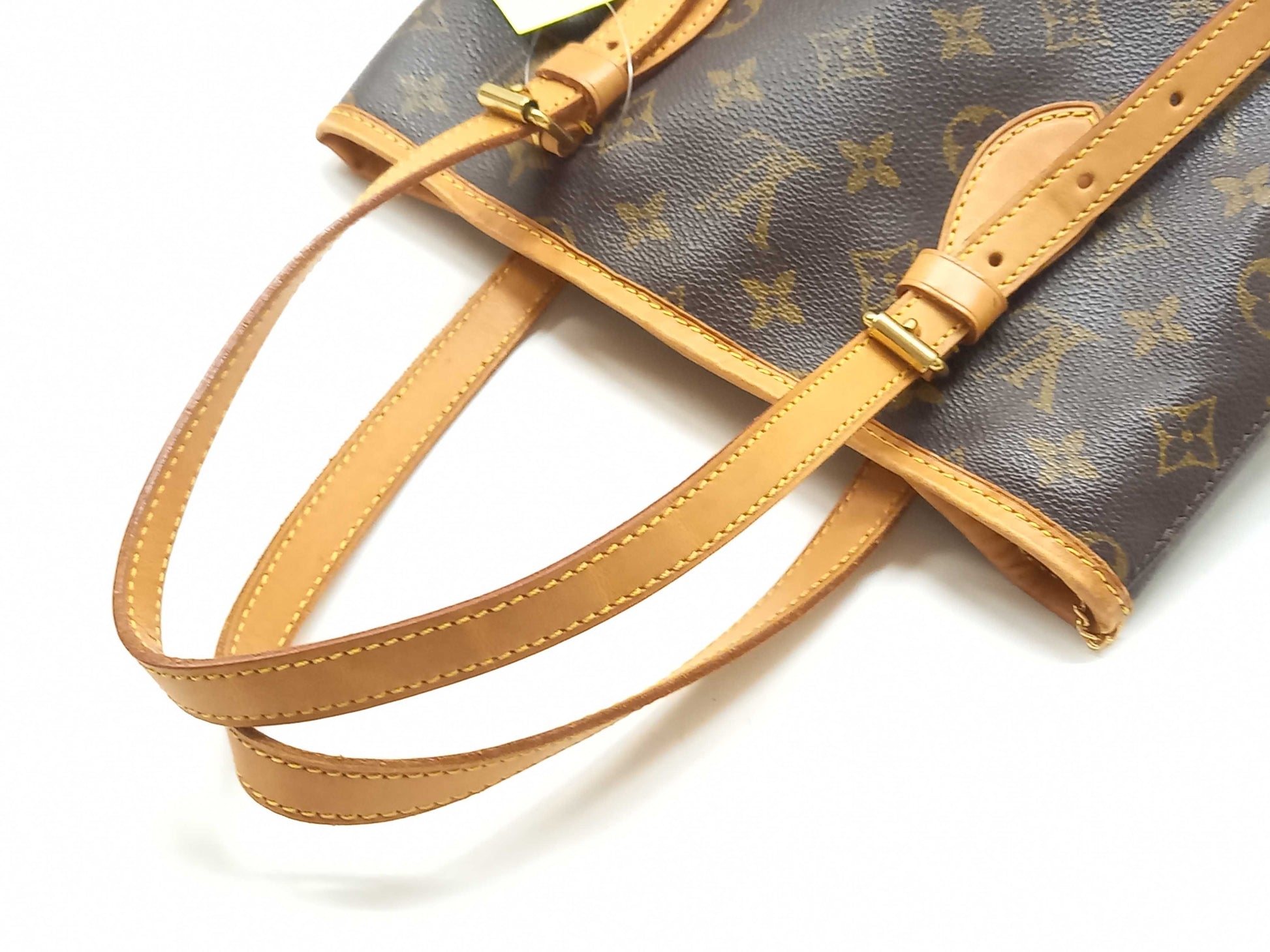 LOUIS VUITTON Monogram Bucket PM Tote Bag with Pouch