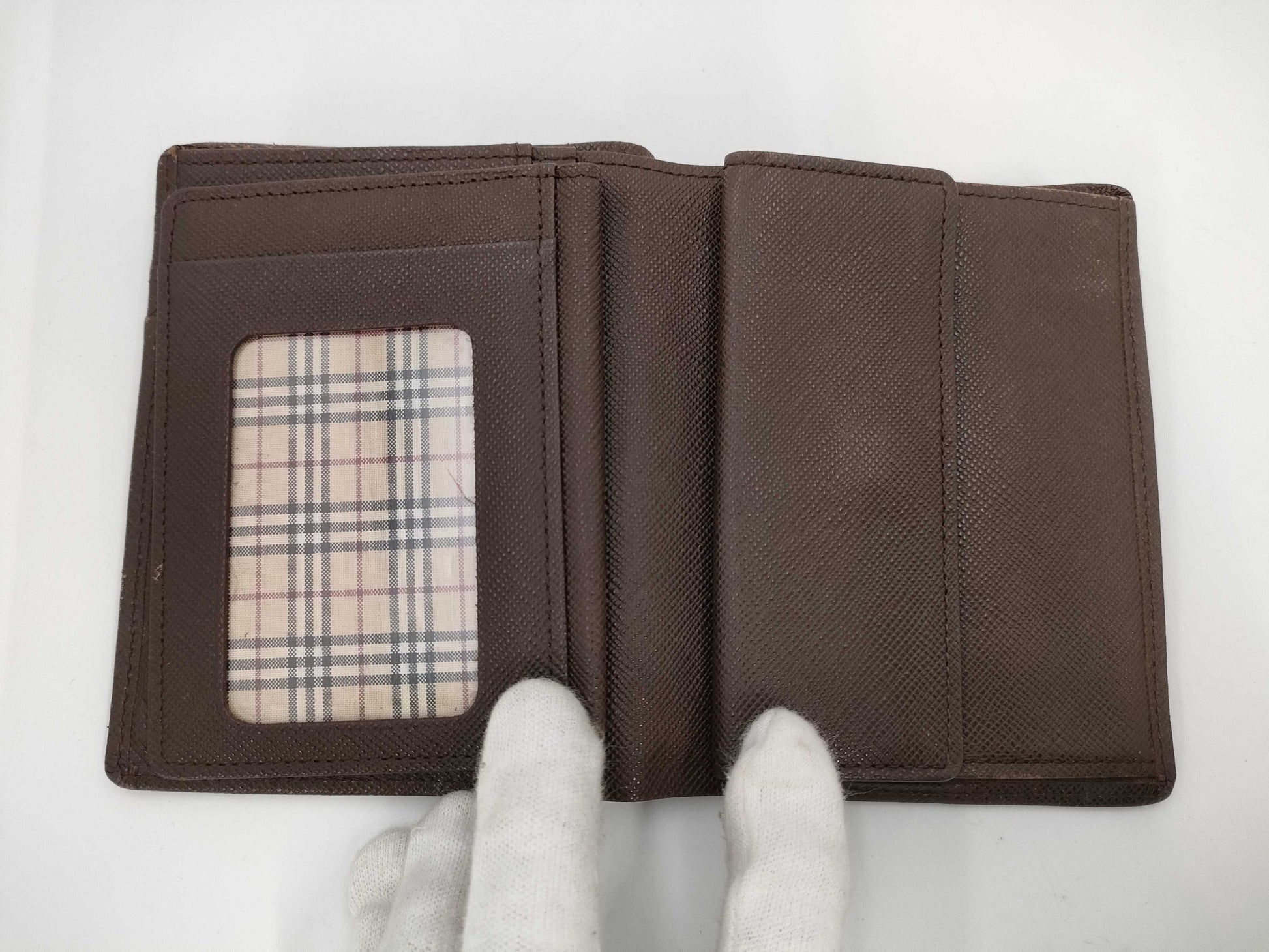 LOUIS VUITTON/Burberry/Gucci Wallet and Accessory Set 