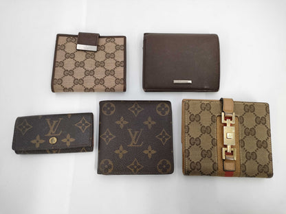 LOUIS VUITTON/Burberry/Gucci Wallet and Accessory Set 