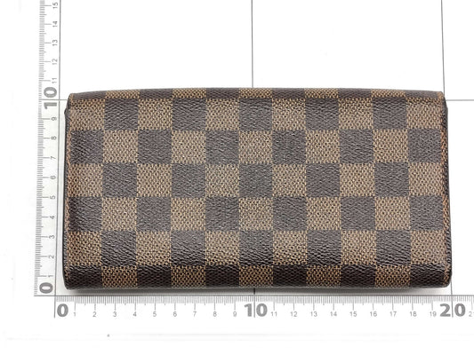 LOUIS VUITTON Damier Portefeuille Sarah Wallet