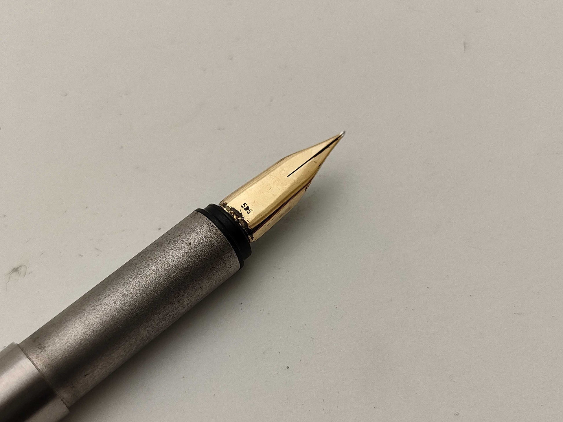 MONTBLANC )MONTBLANC Montblanc 585 Pen/Fountain Pen