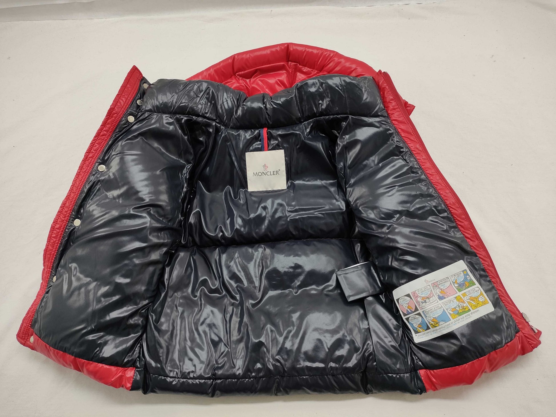 MONCLER Kids Down Jacket, Size 4A, 104cm, Button Set