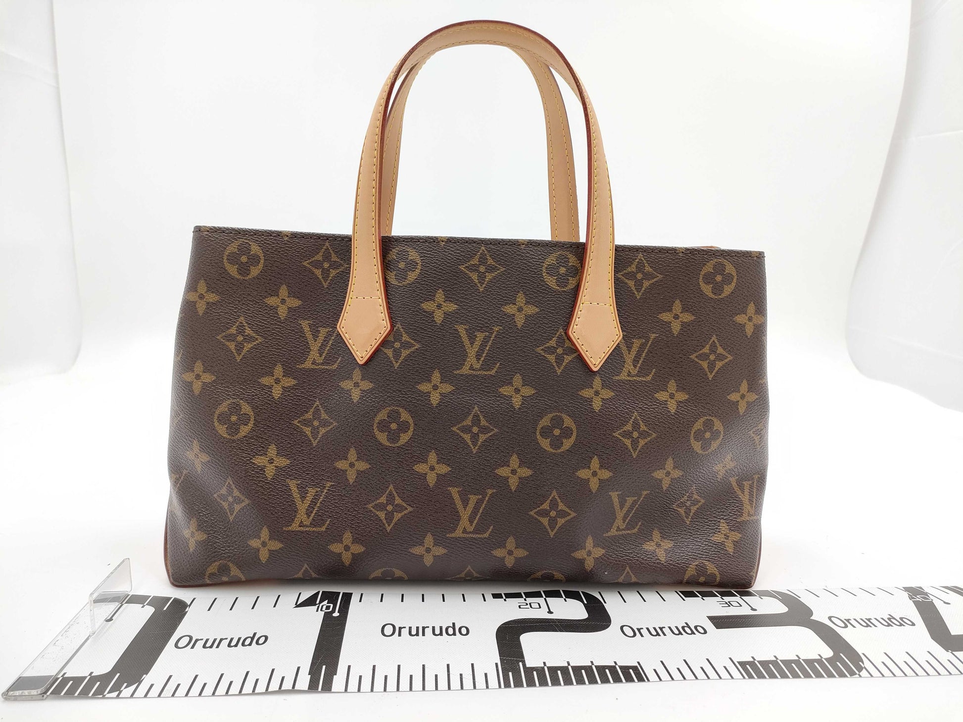 LOUIS VUITTON Monogram Wilshire PM Monogram Handbag