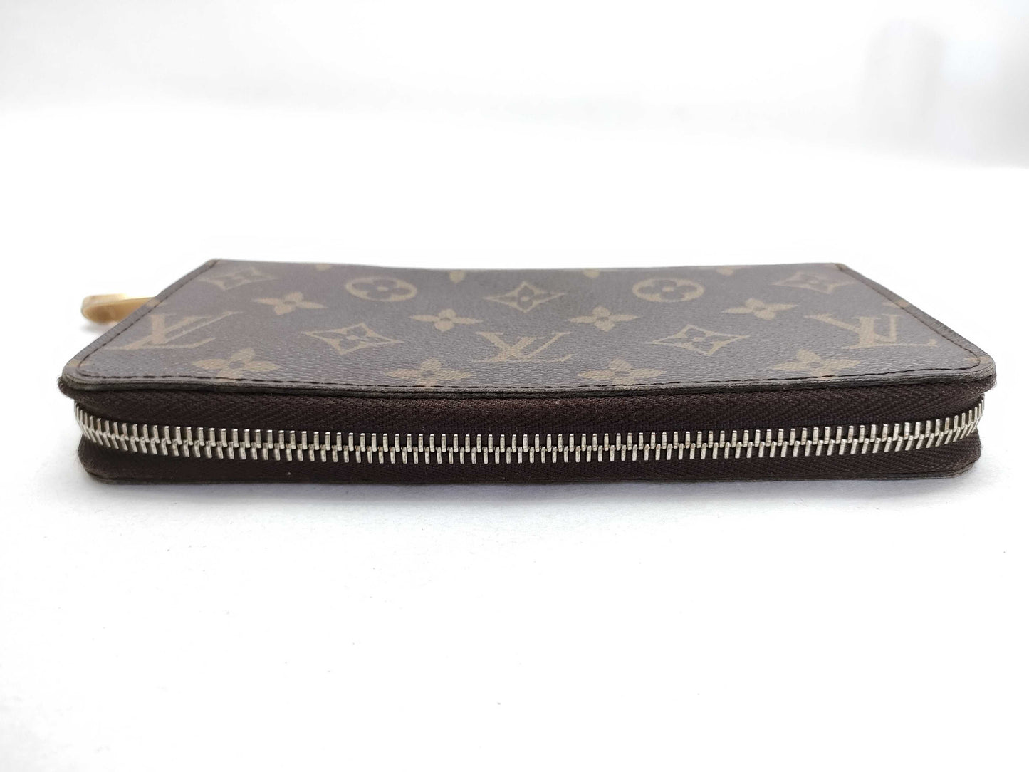 LOUIS VUITTON Monogram Zippy Wallet Round Wallet