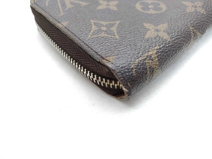 LOUIS VUITTON Monogram Zippy Wallet Round Wallet
