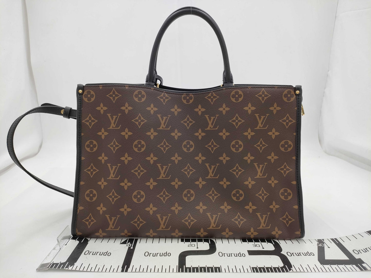 LOUIS VUITTON Monogram M43435 Monogram Popincourt MM Bag
